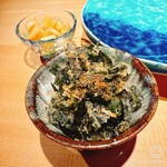 鮨 水天一碧 - ワカメの唐揚げ　パリポリと止まらない