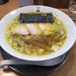 麺屋 鶏ノ湯 - 鶏そば塩800円税込黄色い鶏脂がたっぷり！