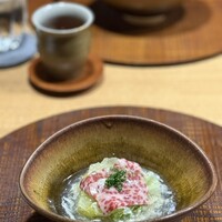 十皿 - 鯨とレタスのミルフィーユ　ハリハリ風