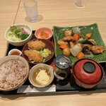 大戸屋 - 