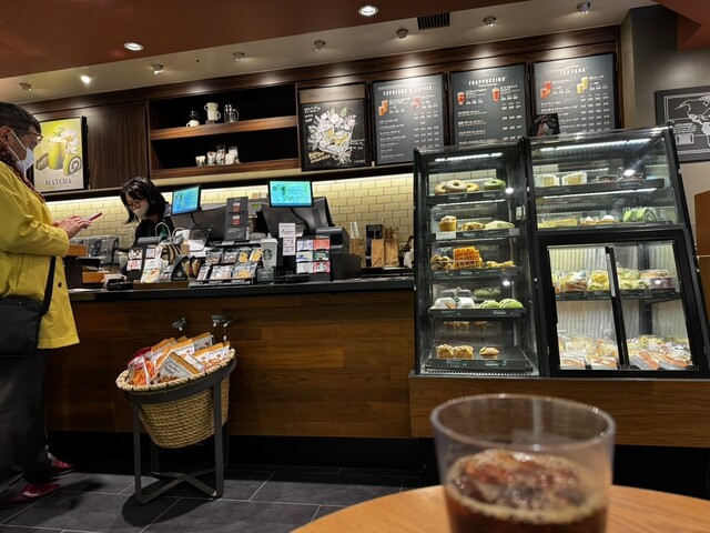 Starbucks Coffee Senri Chuo Ten photo 2