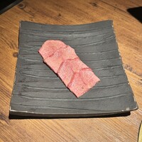 和牛とタン 焼肉 とみ 新橋本店 - 