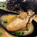 SHOWTIME Ramen - 【限定】牡蠣豚骨ラーメン、牡蠣
