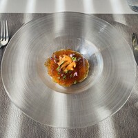 ブリーズ オブ トウキョウ - 金時人参のムース 雲丹とコンソメのジュレ添え