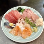 茅場町 長寿庵 - 刺身の盛り合わせ