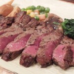 ステーキ厨房 紅花 - 牛ヒレたたき定食