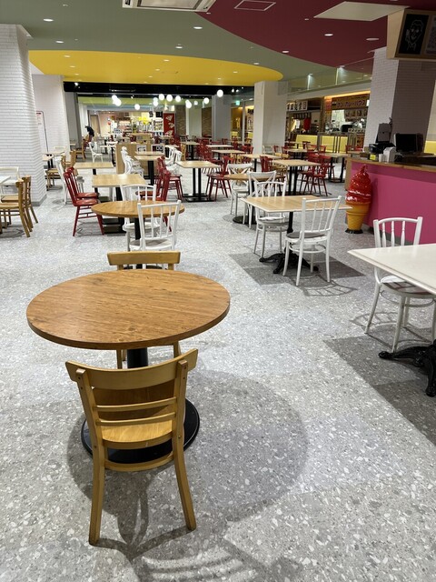 ロイヤルインドカレーハウス弘前｜本格インドカレーが楽しめるヒロロ内の人気店