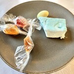 マダム・トキ - 