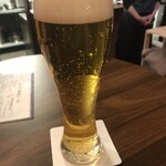 蔵くら - ピルスナー(箕面:大阪)。クラシックが無くなって代わりに繋がった一杯、ビアバーはこうした出会いもありますね♪モルト感やや強めなイメージだったけど口開けだからか軽やかな味わい。