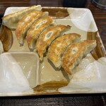 五味八珍 - 餃子(6個)