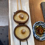 串や きら★ - しいたけ串、焼き汁がすごい