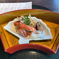 横浜なだ万 - 