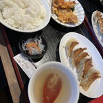 ぎょうざのじんべえ - 