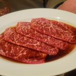 炭火焼肉ホルモン まるは - ★★しんしん