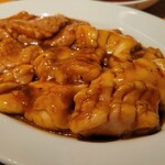 炭火焼肉ホルモン まるは - 左★★上ミノ、右★★★トロホルモン