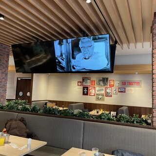 ケーエフシーレストラン_2