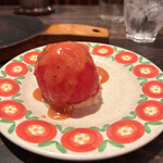 グリルキャピタル東洋亭 ポルタ店 - 丸ごとトマトサラダ