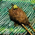 焼鳥 町子 - 合鴨つくね ※内部はレア目に仕上がり、味付けも秀逸！