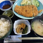 清楓 - トンカツ定食＝850円