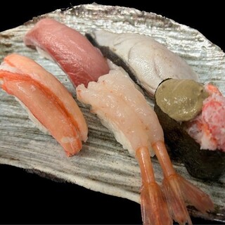 廻転とやま鮨_2