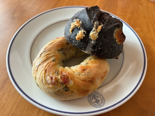 Bakery3110 （ベーカリーサイトウ） - 苦竹/パン | 食べログ