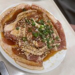 ねぎたん塩・焼肉・お食事 ジャン高山 - 豚カルビ一枚速攻取られたw