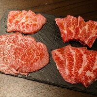 焼肉 じゅん - お肉4種盛り合わせ