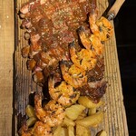 サムズ バーベキュー - 