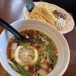 ゴリララーメン - 期間限定レモンつけ麺