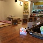 釜揚げ手打ちうどん喜多川 - 食堂風の店内