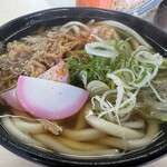 ぷらっとぴっと 7・8番ホーム - かしわうどん(500円)