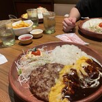 びっくりドンキー 下戸田店 - 