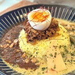 ポーズカフェ - ・スパイスカレー 3種あいがけ 1,900円/税込