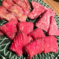 焼肉牛匠 新 - 