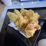 ななしのうどん - ごぼう天&とり天