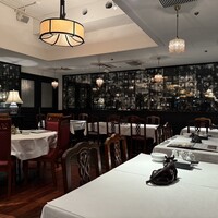 銀座ブルーリリー ステーキ＆チャイニーズレストラン - 