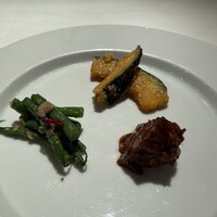 銀座ブルーリリー ステーキ＆チャイニーズレストラン - 