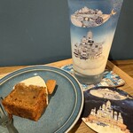 空想街カフェ 空飛ぶ魚 - 