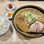 ラーメン 郷 - 
