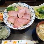 隠れ家 どん亭 - 炙り寒ブリ丼