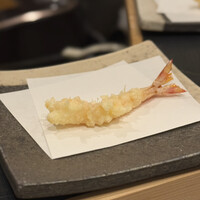 天ぷら 小宮山 - もちろん身もあります！うまい！