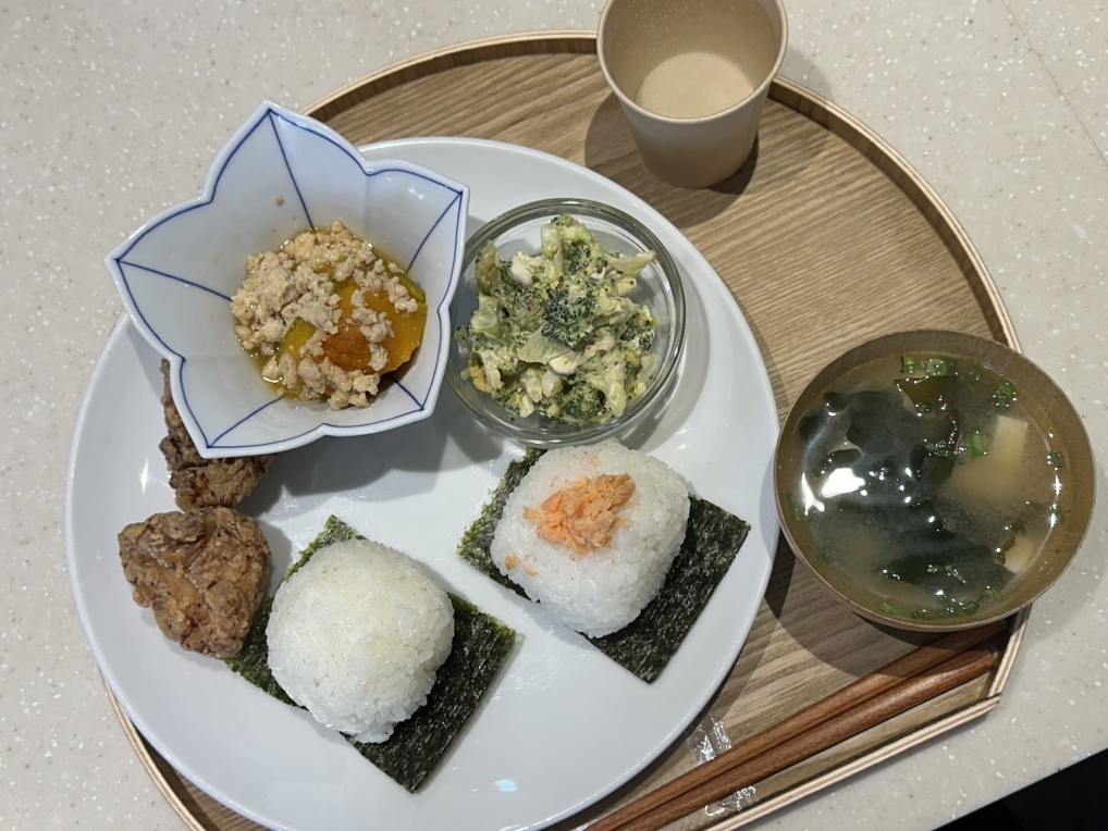 写真 : Onigily Cafe 代々木公園店 （オニギリーカフェ） - 代々木公園