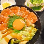 味道楽 - 色調が美しい。