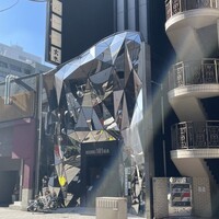 玄水 - ビルの1階