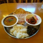 インディアン・レストラン　ロタ - 土曜日のバングラデシュカレーセット