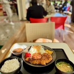 横須賀PA 上り フードコート - 