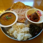 インディアン・レストラン　ロタ - 土曜日のバングラデシュカレーセット