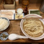 炭火焼濃厚中華そば 大覇道 - 