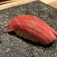 鮨結う紬 - 中トロ