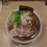 自家製麺 麺や 六等星 - ラーメン全体